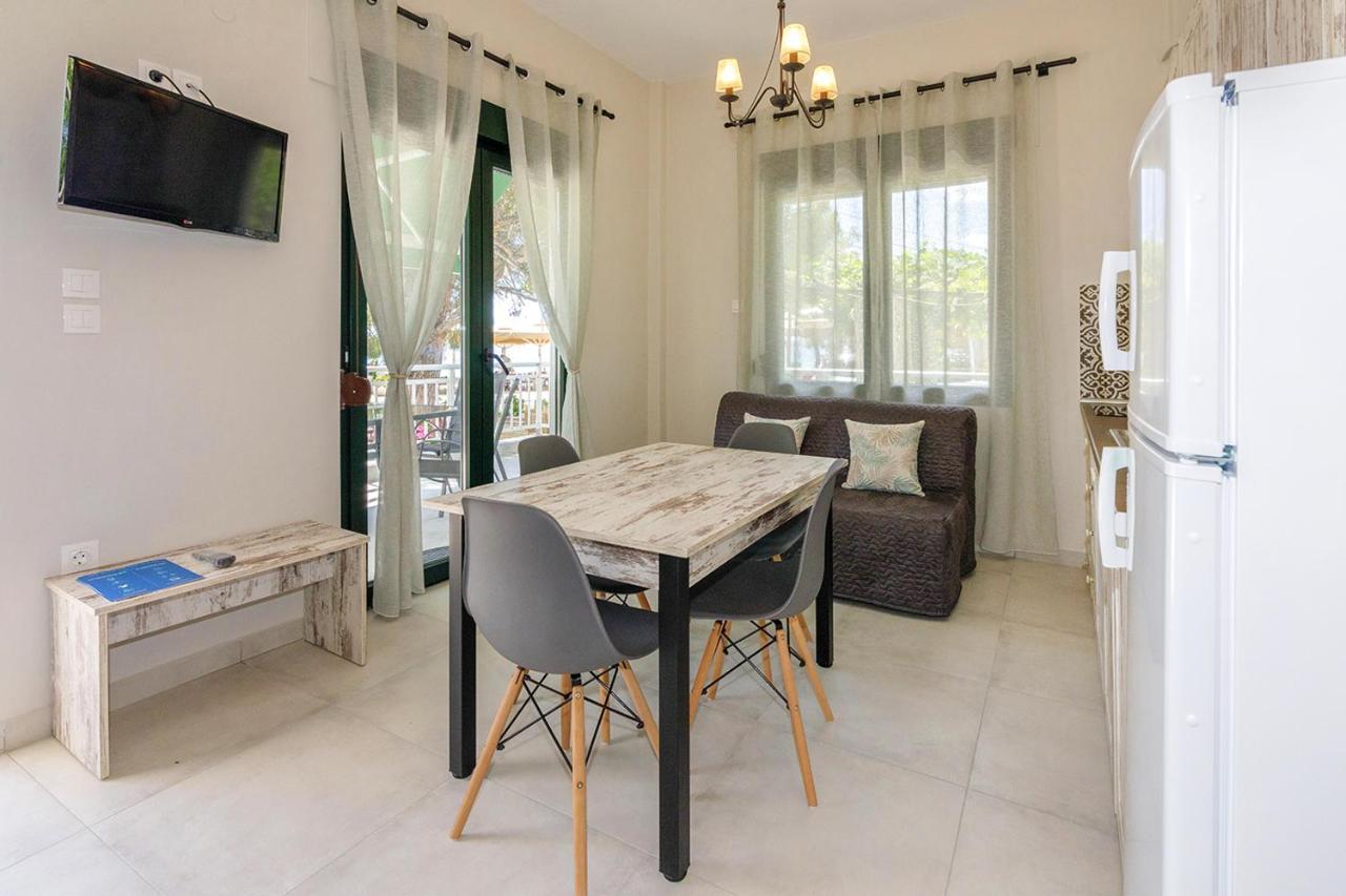 Agapitos Apartments Nikiti  Extérieur photo