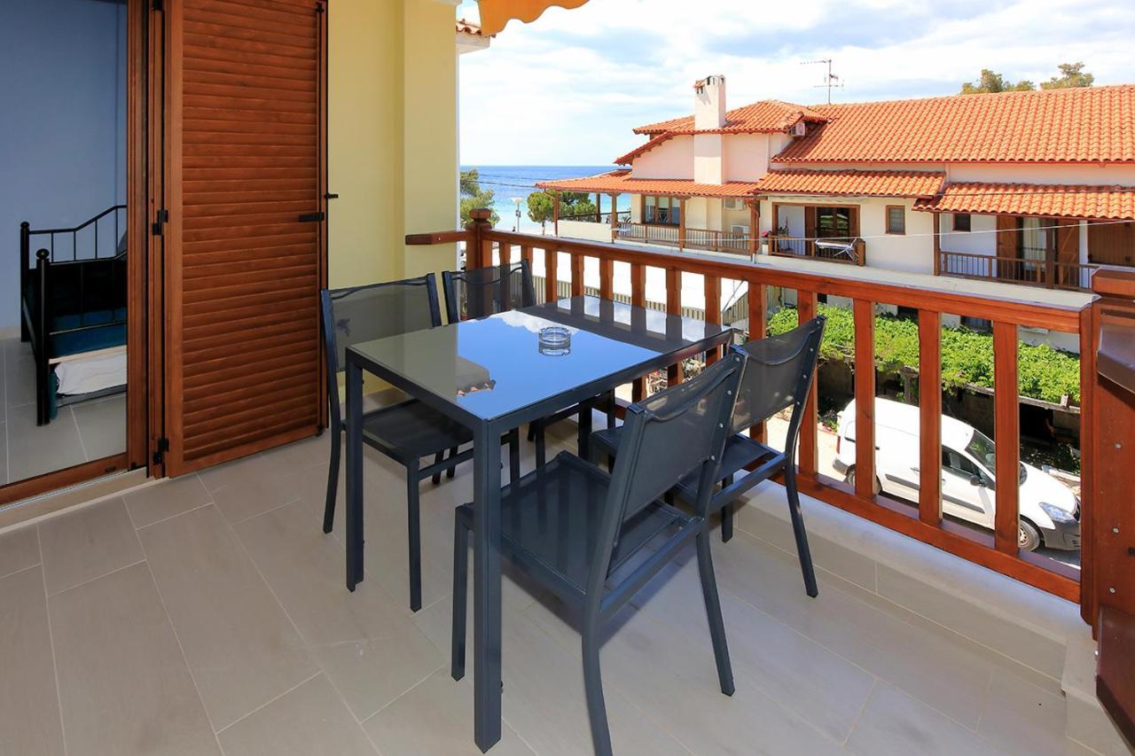 Agapitos Apartments Nikiti  Extérieur photo