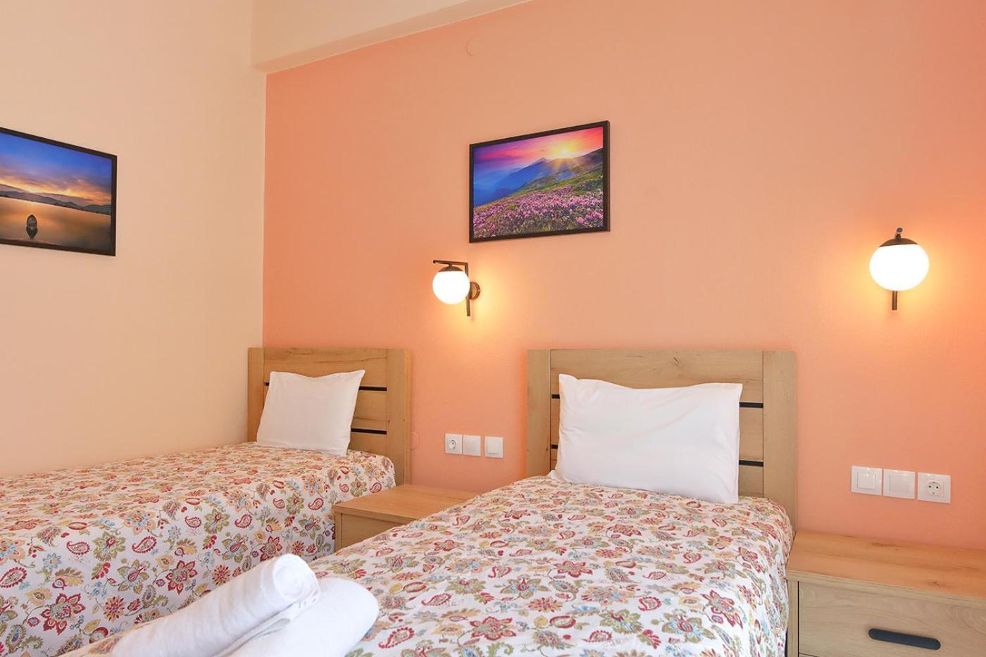 Agapitos Apartments Nikiti  Extérieur photo