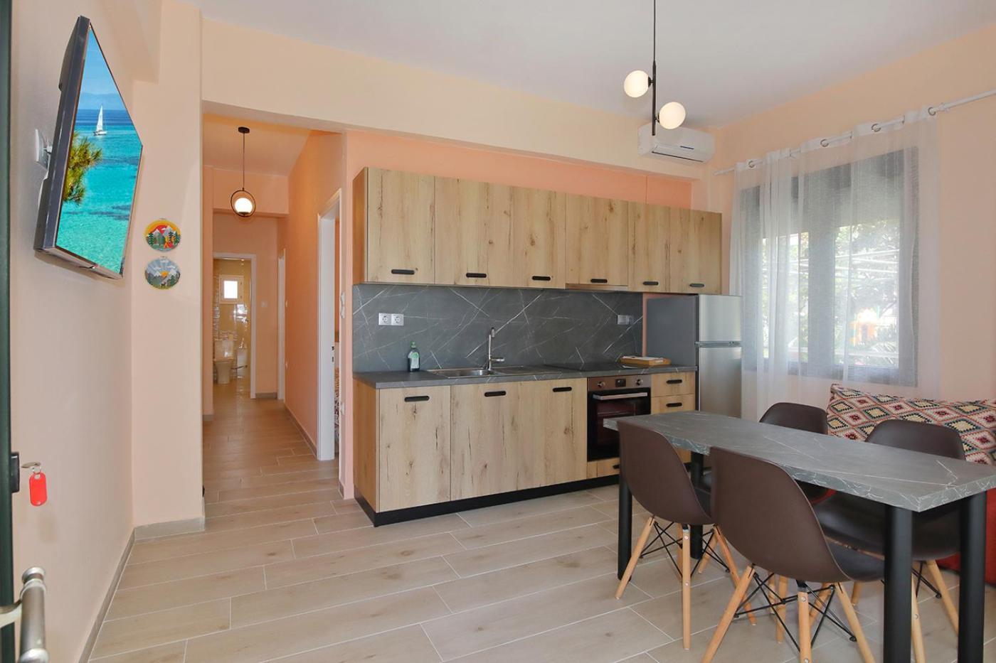 Agapitos Apartments Nikiti  Extérieur photo